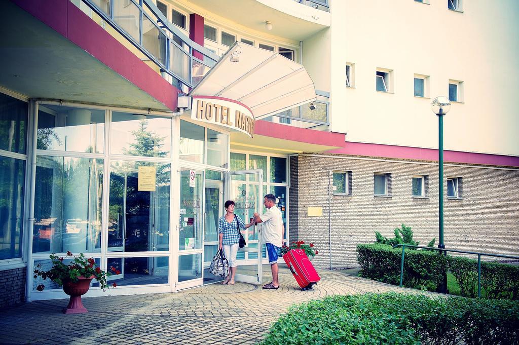 Hotel Nagyerdo Debrecen Ngoại thất bức ảnh